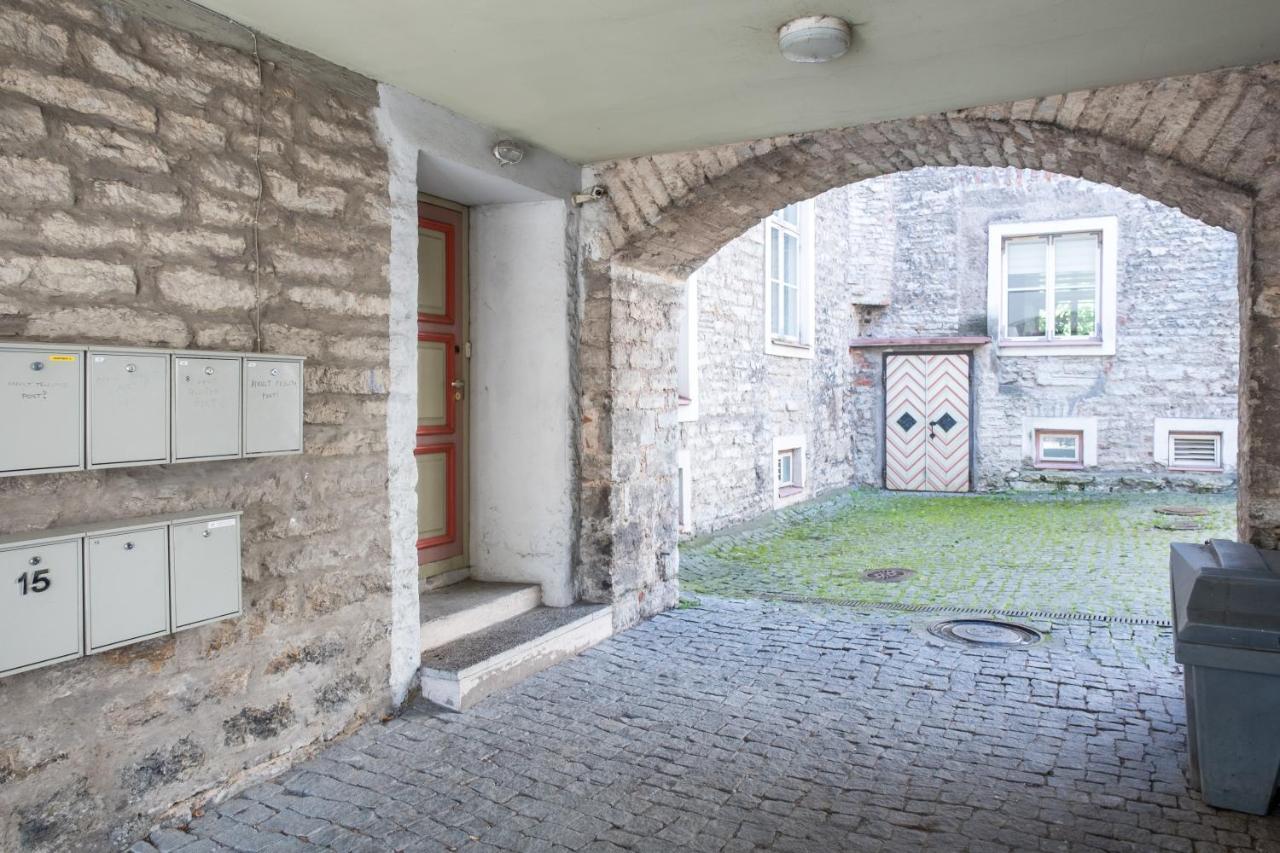 Old Town 2-Bathroom Apartment With Sauna Tallinn Ngoại thất bức ảnh