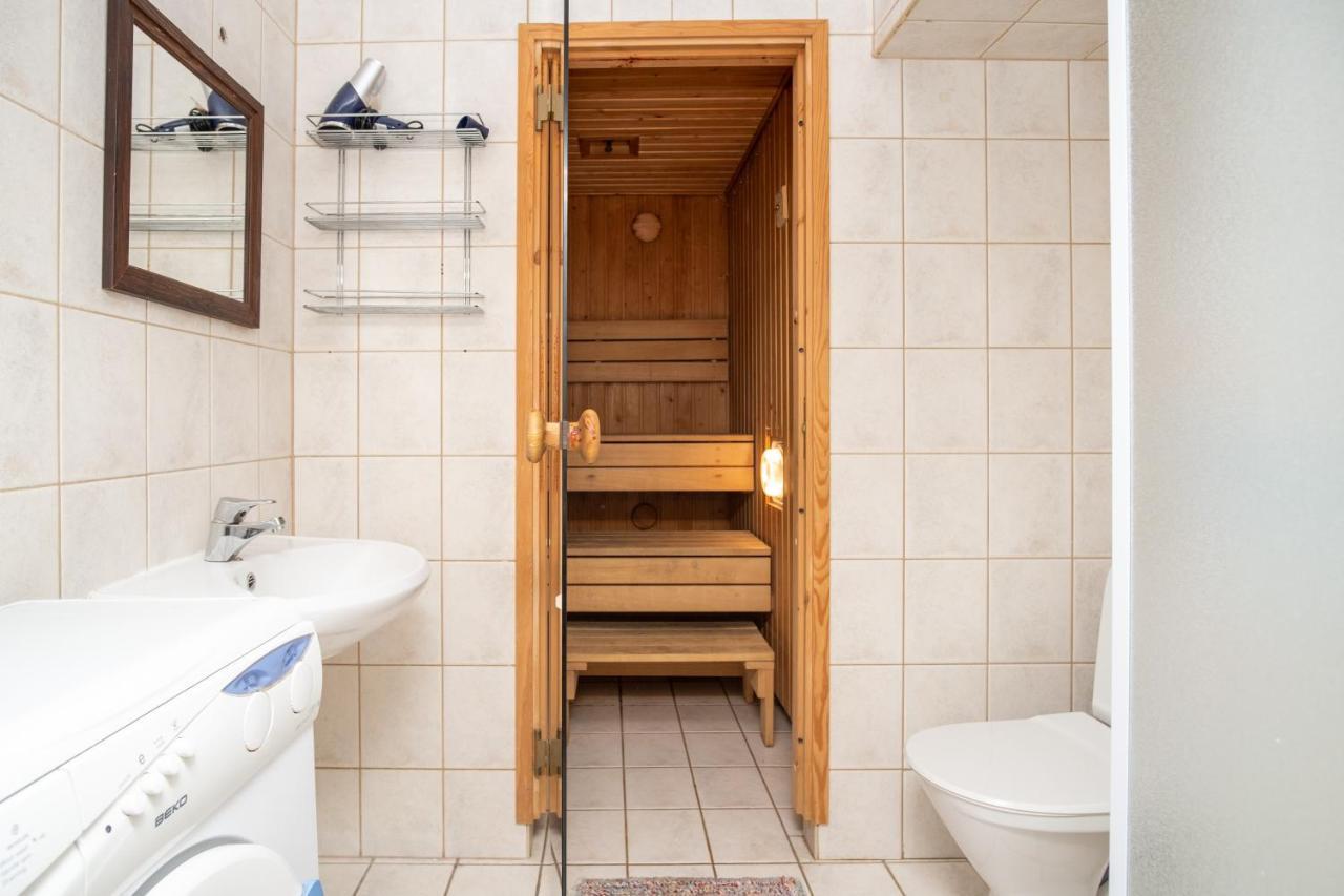 Old Town 2-Bathroom Apartment With Sauna Tallinn Ngoại thất bức ảnh