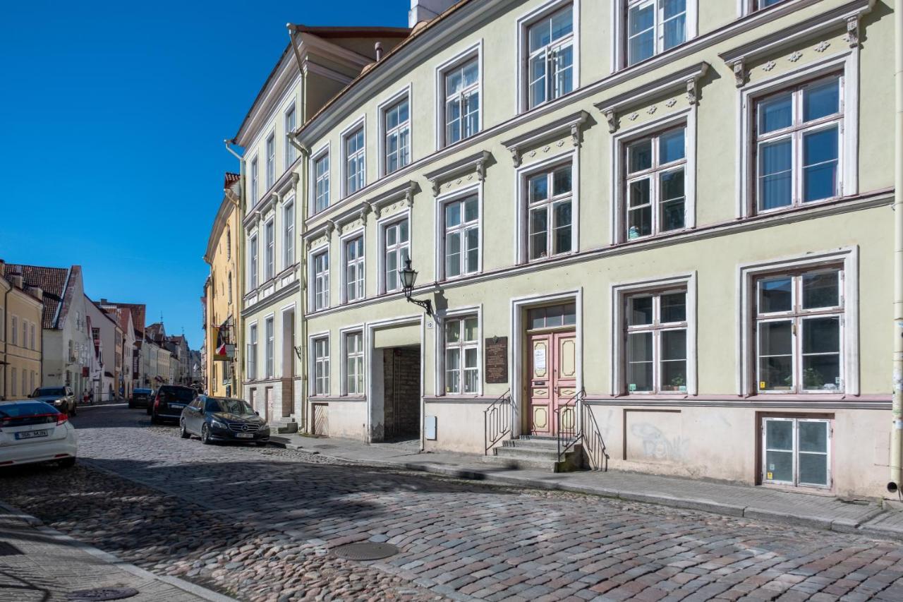 Old Town 2-Bathroom Apartment With Sauna Tallinn Ngoại thất bức ảnh